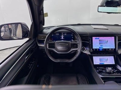 2023 Jeep Grand Wagoneer L Series III