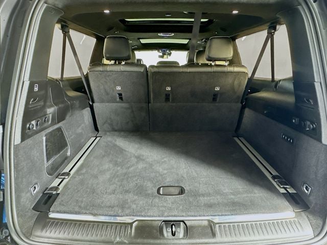 2023 Jeep Grand Wagoneer L Series III