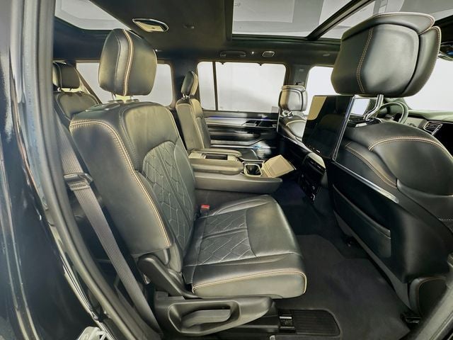 2023 Jeep Grand Wagoneer L Series III