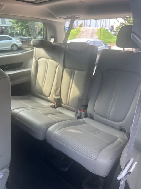 2024 Jeep Wagoneer Base