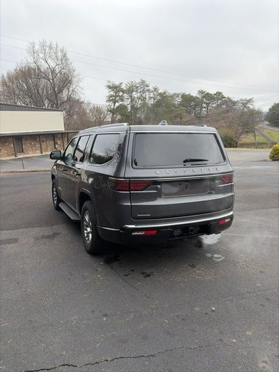 2023 Jeep Wagoneer Base