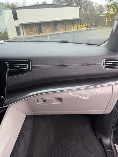 2023 Jeep Wagoneer Base