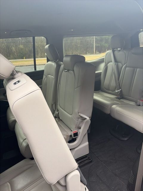 2023 Jeep Wagoneer Base