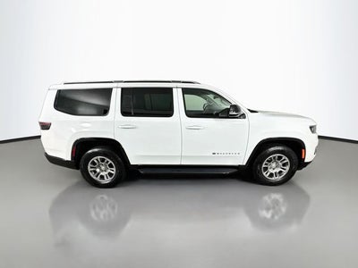 2024 Jeep Wagoneer Base