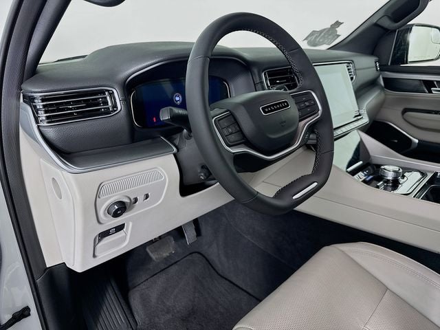 2025 Jeep Wagoneer BASE