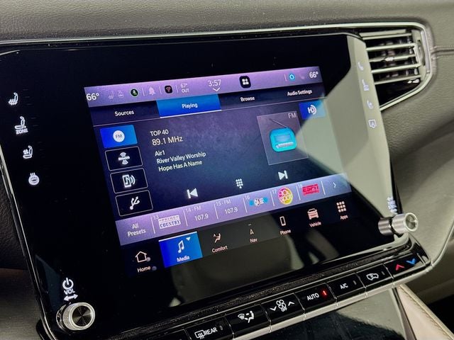 2025 Jeep Wagoneer BASE