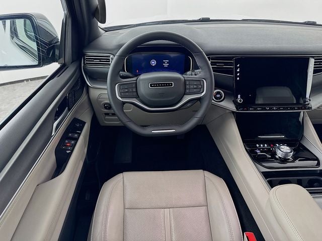 2025 Jeep Wagoneer BASE