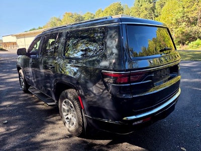 2024 Jeep Wagoneer Base