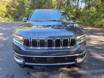 2024 Jeep Wagoneer Base