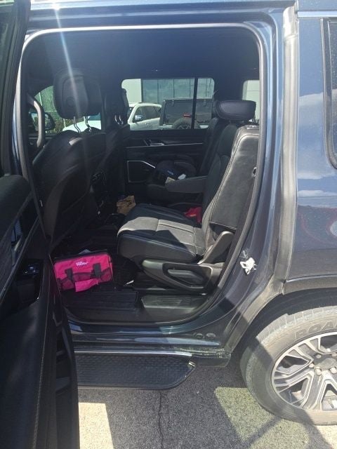 2023 Jeep Wagoneer Series II