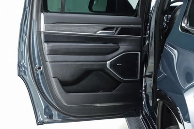 2023 Jeep Wagoneer Series II