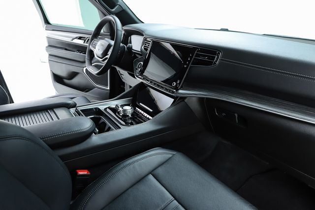 2023 Jeep Wagoneer Series II