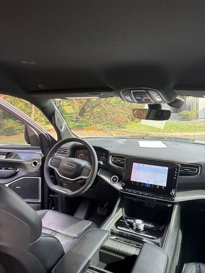 2023 Jeep Wagoneer Series II