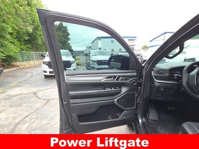 2023 Jeep Wagoneer Series II Carbide