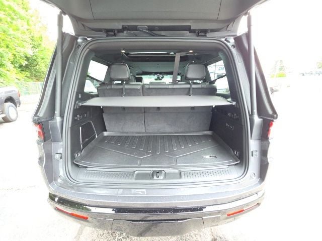 2023 Jeep Wagoneer Series II Carbide