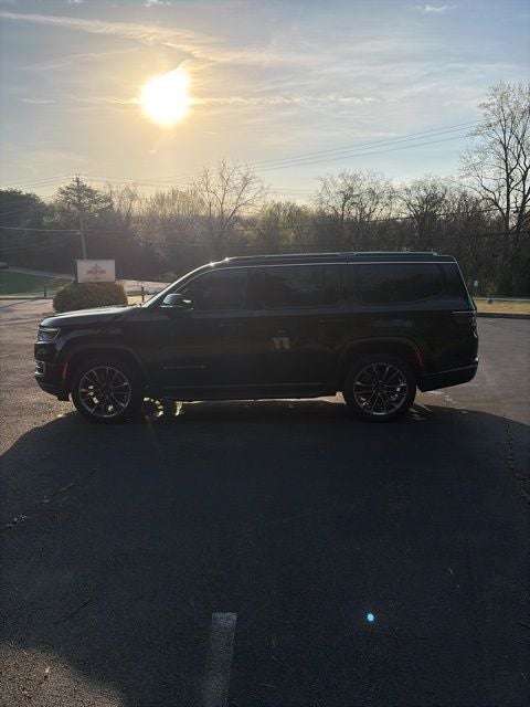 2022 Jeep Wagoneer Series II