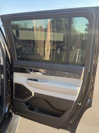 2022 Jeep Wagoneer Series II