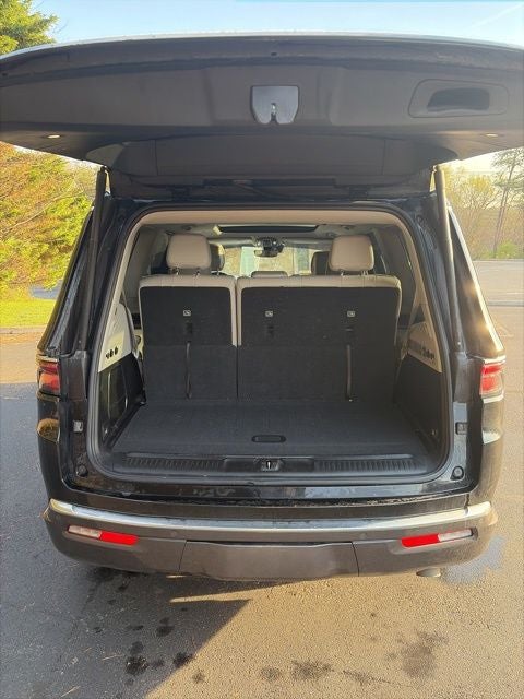 2022 Jeep Wagoneer Series II