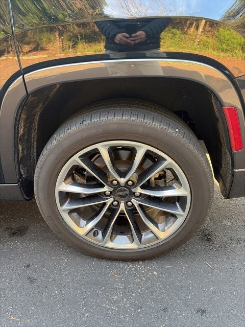 2022 Jeep Wagoneer Series II