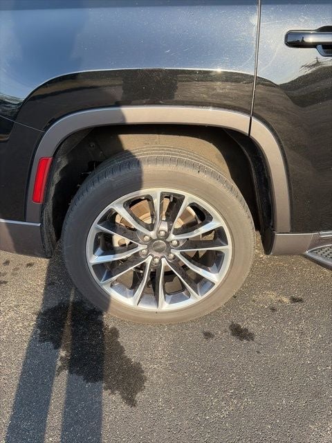 2022 Jeep Wagoneer Series II