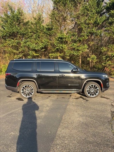2022 Jeep Wagoneer Series II