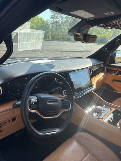 2023 Jeep Wagoneer Series III