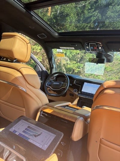 2023 Jeep Wagoneer Series III