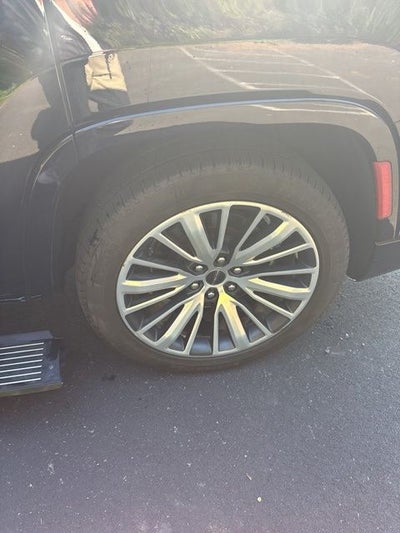 2023 Jeep Wagoneer Series III