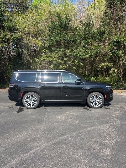 2023 Jeep Wagoneer Series III