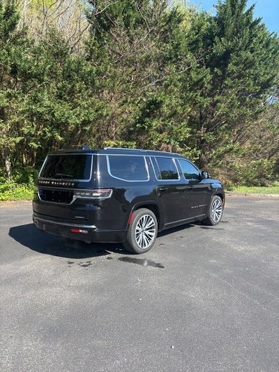 2023 Jeep Wagoneer Series III