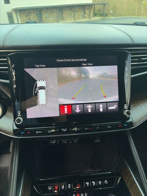 2022 Jeep Grand Wagoneer Series II