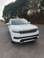 2022 Jeep Grand Wagoneer Series II