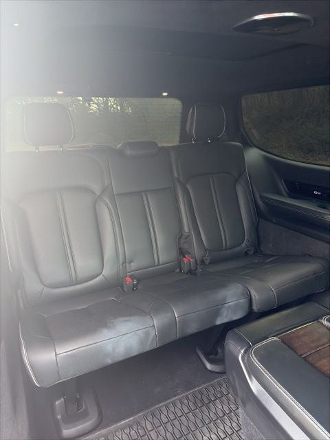 2022 Jeep Grand Wagoneer Series II