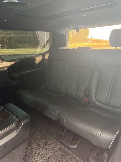 2022 Jeep Grand Wagoneer Series II