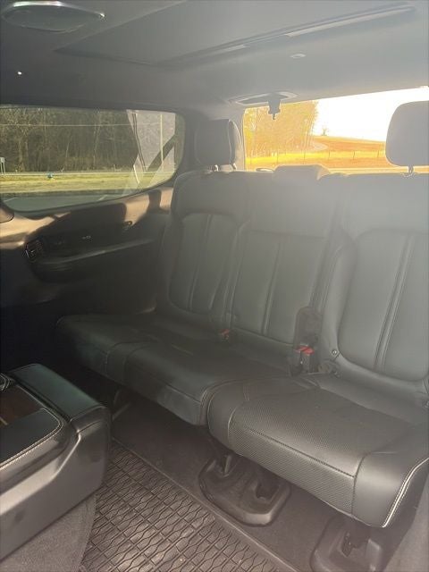 2022 Jeep Grand Wagoneer Series II