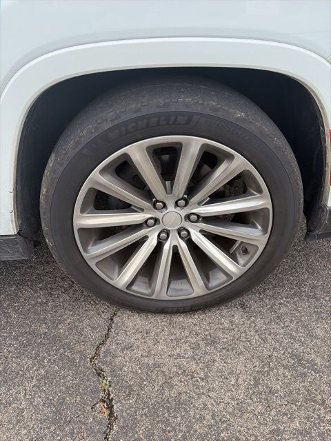 2022 Jeep Grand Wagoneer Series II