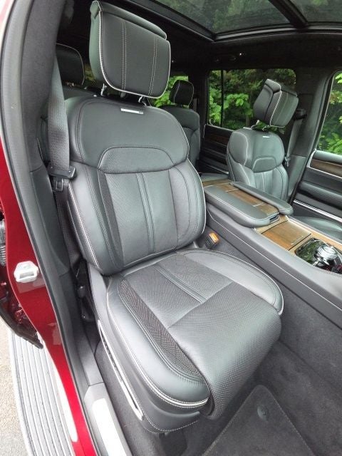 2023 Jeep Grand Wagoneer Series II