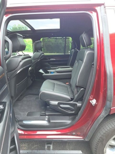 2023 Jeep Grand Wagoneer Series II