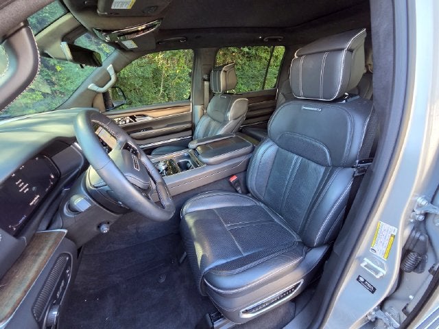 2023 Jeep Grand Wagoneer Series II