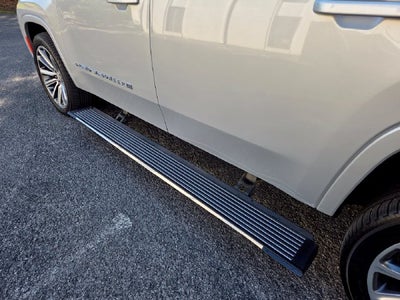 2023 Jeep Grand Wagoneer Series II