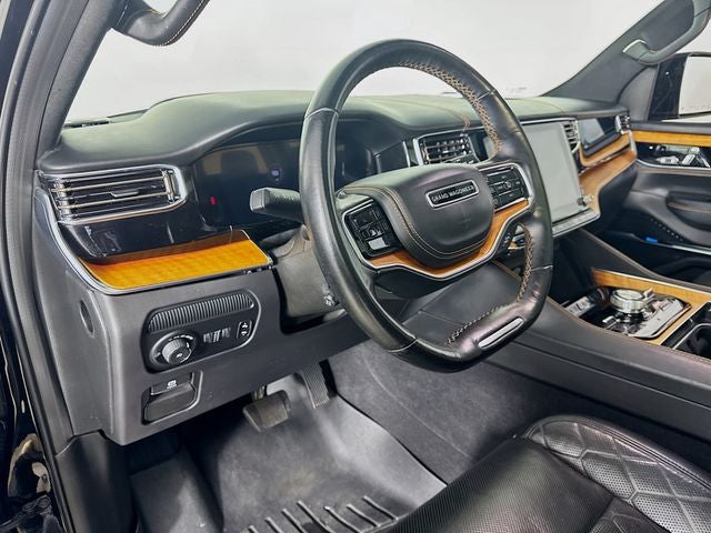 2022 Jeep Grand Wagoneer Series III
