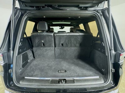 2022 Jeep Grand Wagoneer Series III