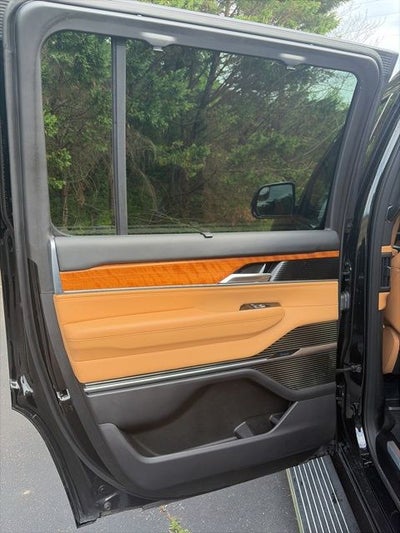 2024 Jeep Grand Wagoneer Series III