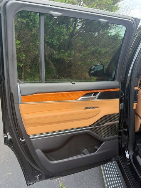 2024 Jeep Grand Wagoneer Series III