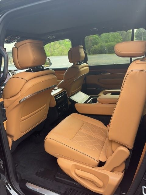 2024 Jeep Grand Wagoneer Series III