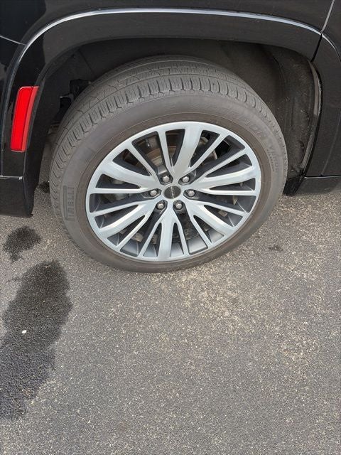 2024 Jeep Grand Wagoneer Series III