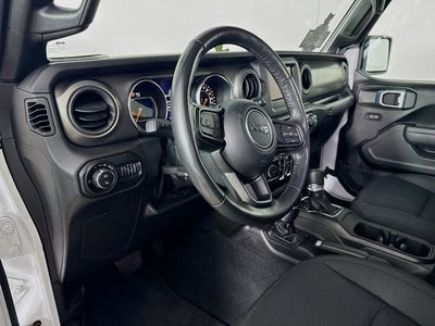 2022 Jeep Gladiator Sport