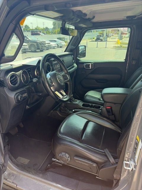 2021 Jeep Gladiator Overland