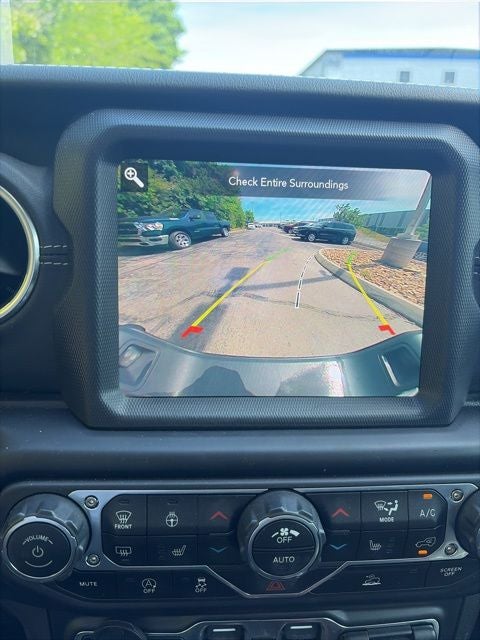 2021 Jeep Gladiator Overland