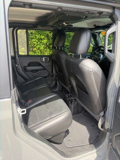 2021 Jeep Gladiator Overland
